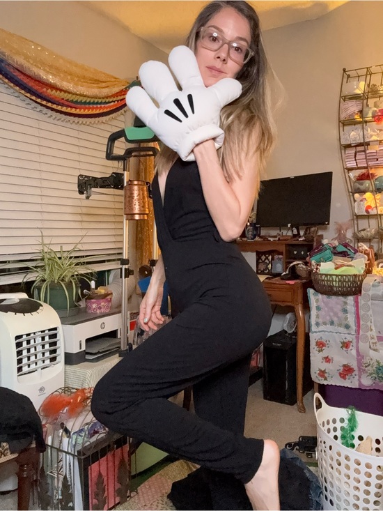 Disney Accessories - Disney Mickey Mouse Mitten